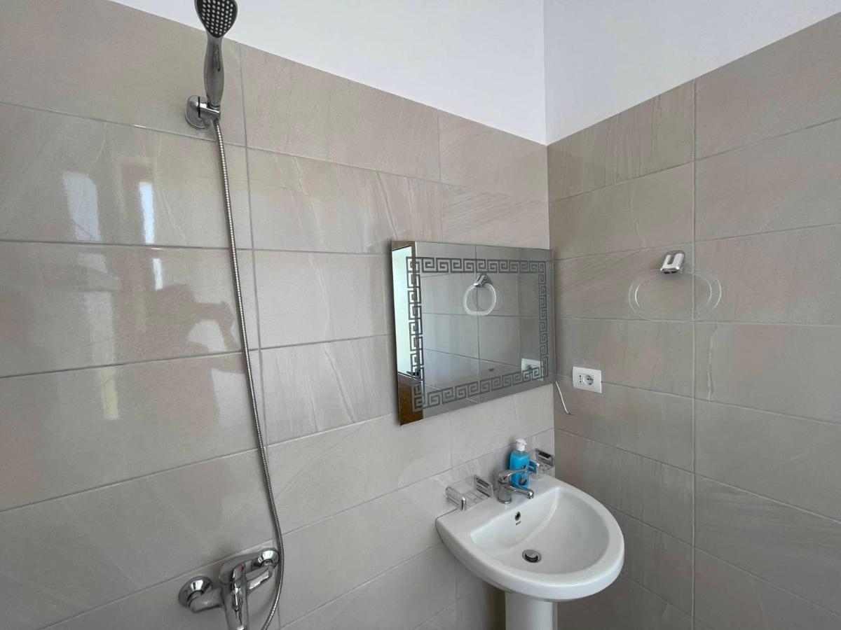 Olive Nest Apartment Sarande Exterior photo