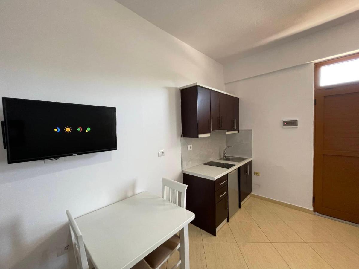 Olive Nest Apartment Sarande Exterior photo